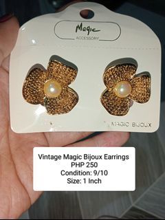 Vintage Magic Bijoux Earrings