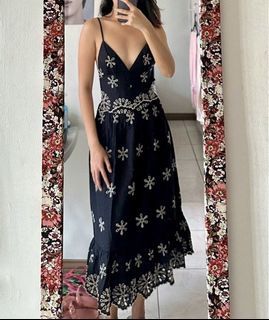 Zara Embroidered Floral Midi V Neck Backless Dress