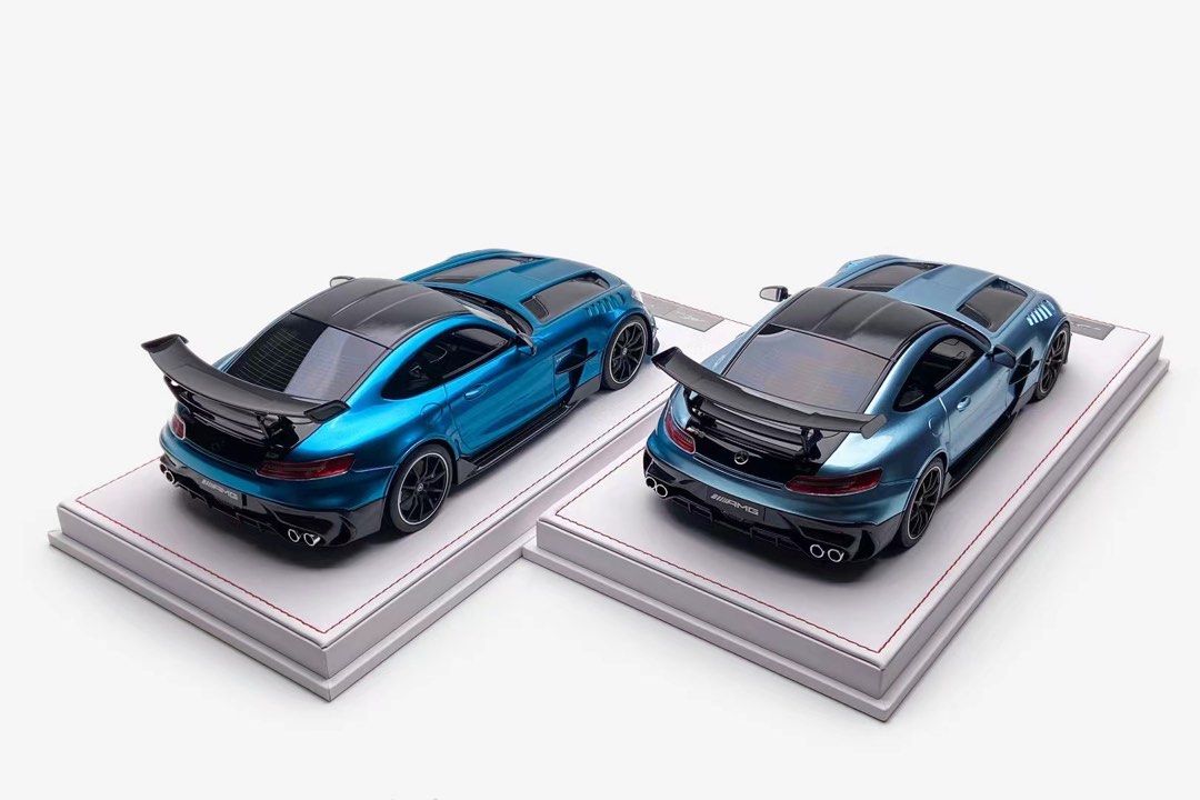1/18 IVY MODELS Mercedes Benz AMG GT Black Series En Bleu 50 Pcs Base