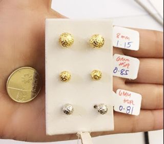 18k Saudi Gold Diacut Ball Earrings