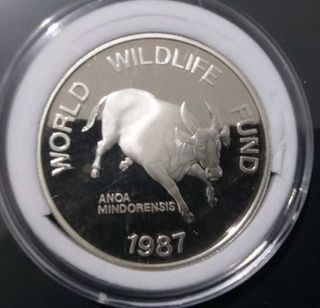200 Piso World Wildlife Fund Silver Coin