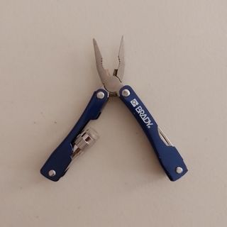 7 in 1 pocket tools