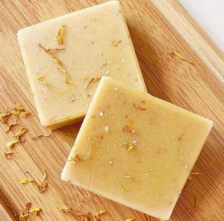 （分類：）位於 。 由 proskinsoap 提交（商品編號 1300998118，圖片 1）。簡介： 。