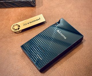 （分類：）位於 。 由 issamoment 提交（商品編號 1300942643，圖片 1）。簡介： 。