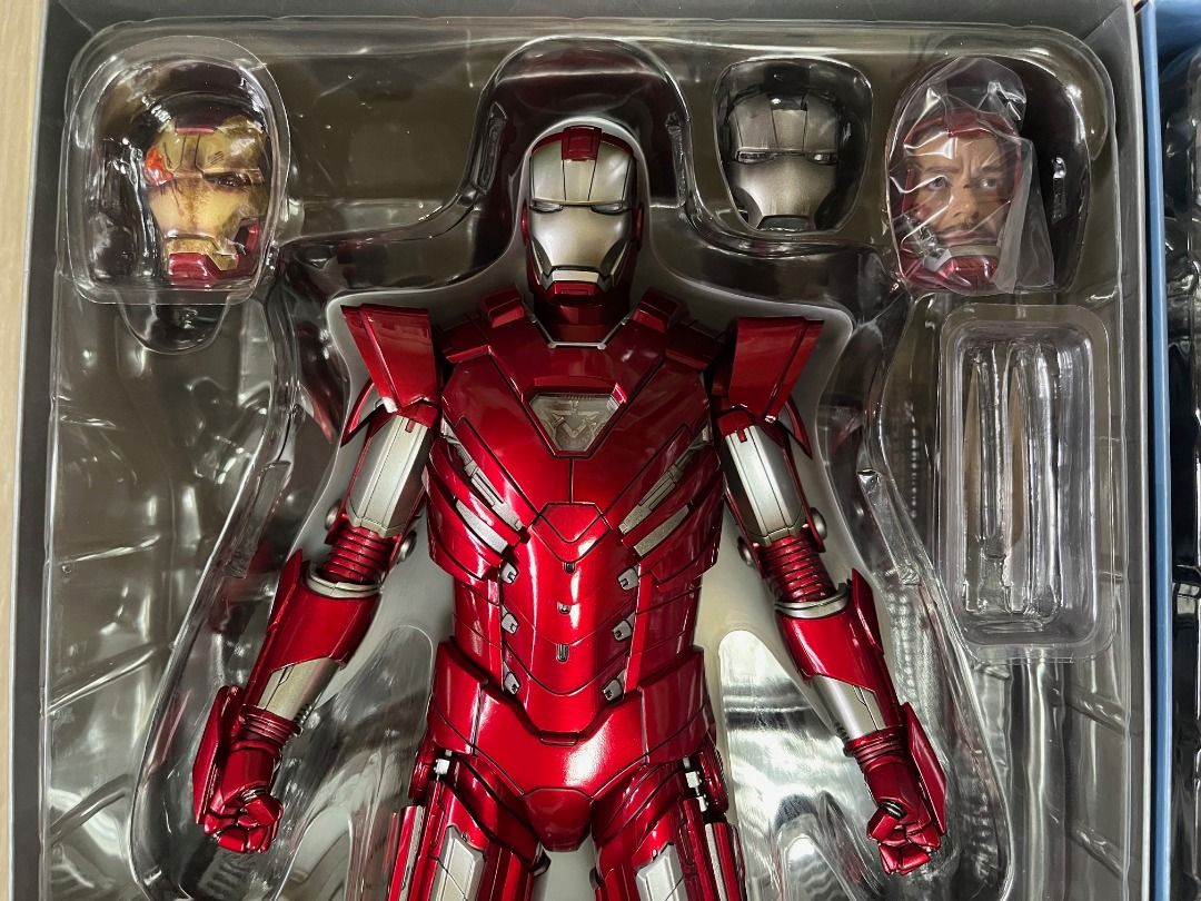 全新開check Hottoys MMS213 Ironman Mark 33 XXXIII Silver Centurion