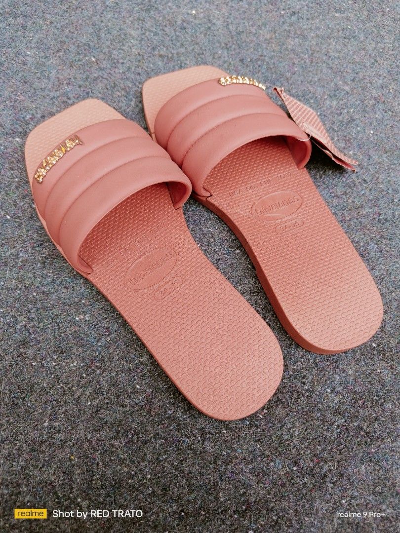 Original Bnew Havaianas sandals 34 35 Made in Brazil Women s Fashion Footwear Flats Sandals on Carousell