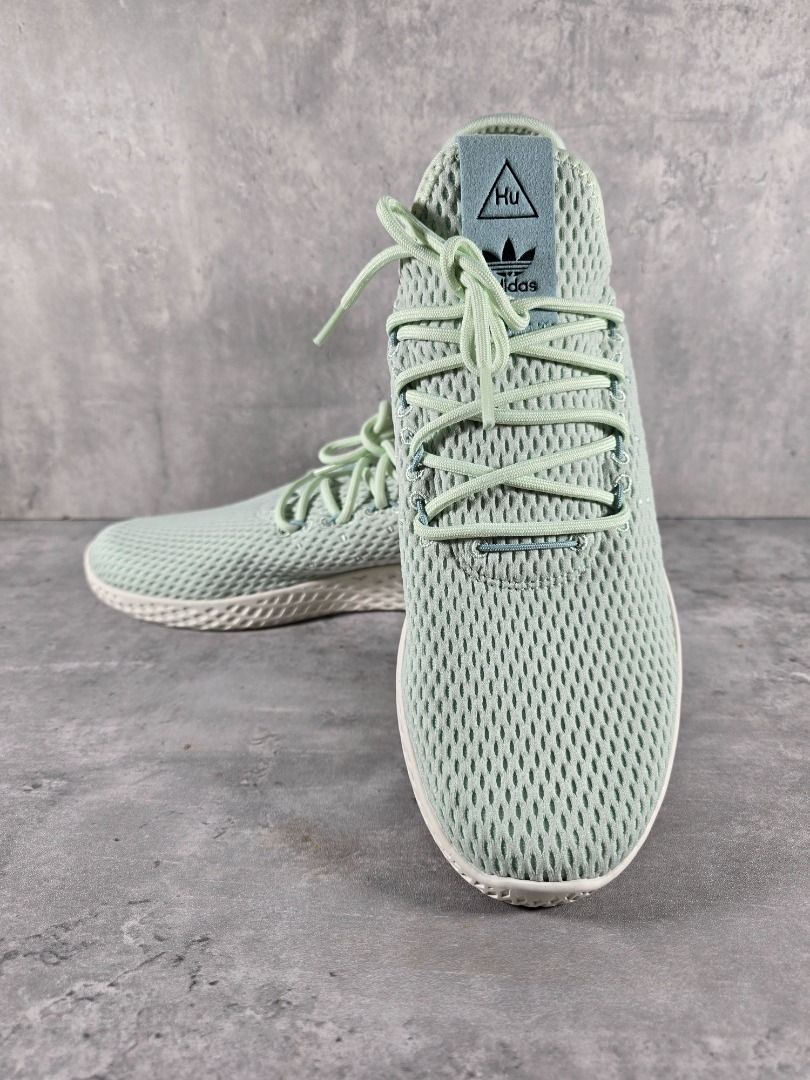 Adidas pharrell 218 store