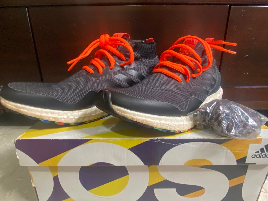 Ultra boost mid multicolor top