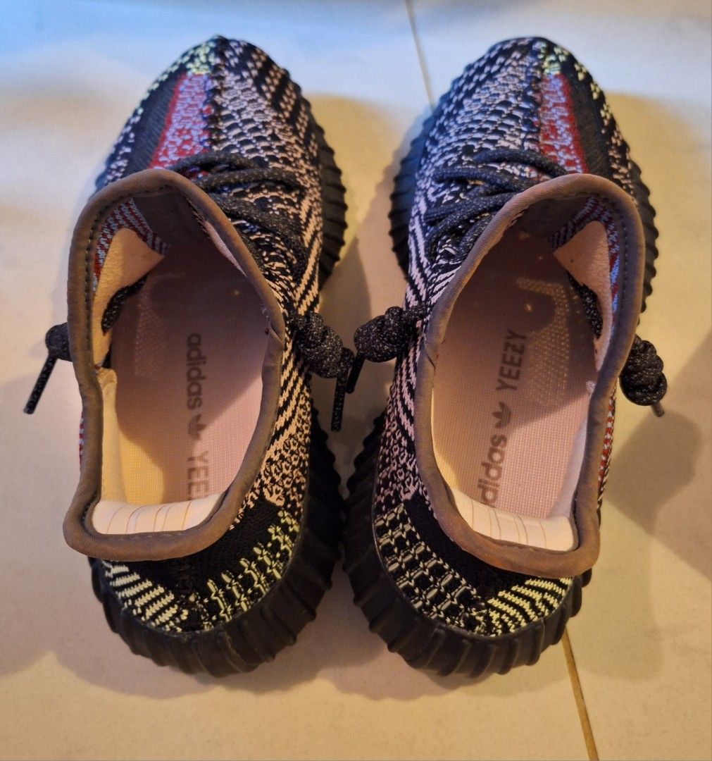 Boost 350 V2 Yeezy Replica Hong Kong Adidas Yeezy Boost 350 V2