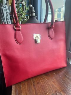 Ahaat Red Saffiano Leather Multi Way Tote Bag woth Removable Sling