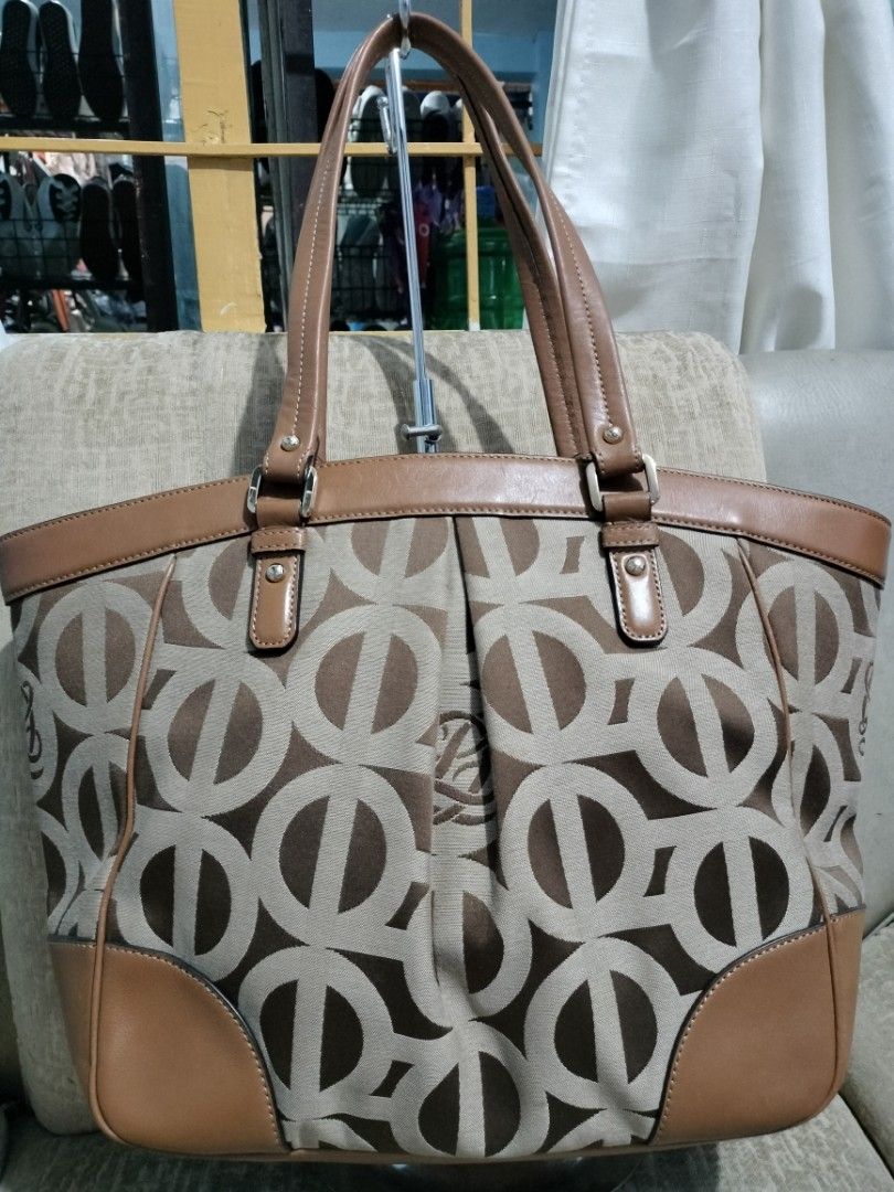 Authentic Louis Quatorze Preloved Women s Fashion Bags Wallets Shoulder Bags on Carousell