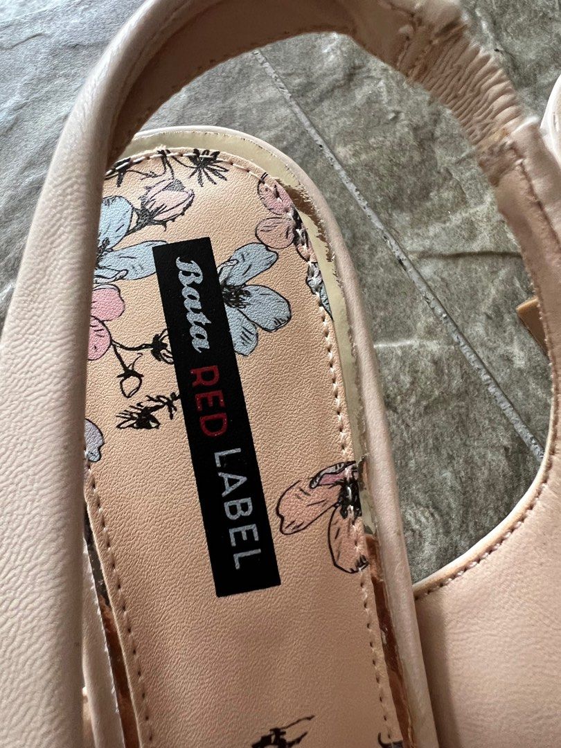 Bata Red Label Women s Fashion Footwear Heels on Carousell