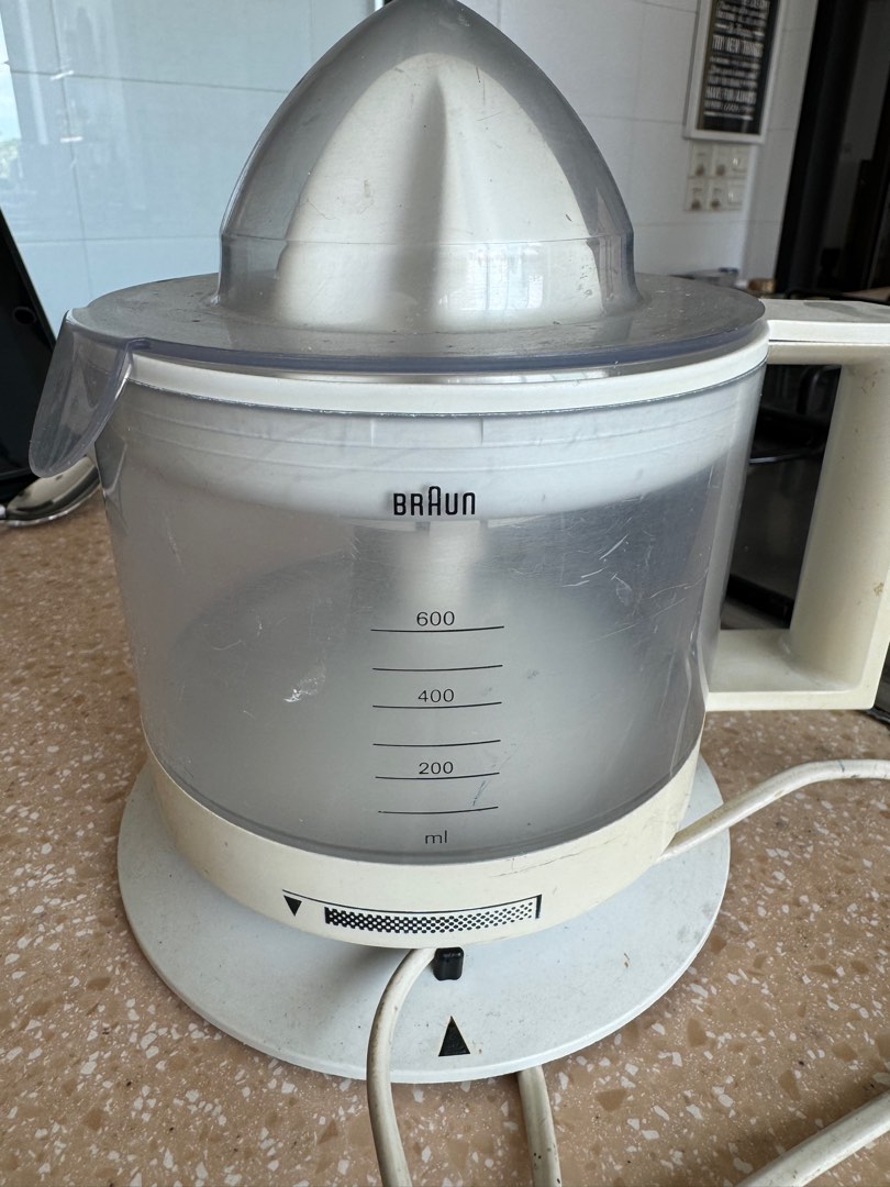 Braun Citrus juicer TV Home Appliances Kitchen Appliances Juicers Blenders Grinders on Carousell