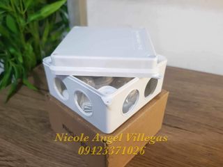 CCTV Plastic Junction Box 100x100x70mm Medium-White