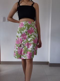 Charlotte russe floral skirt
