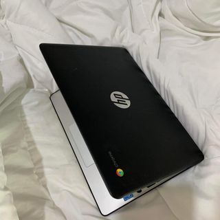 Chrome book laptop