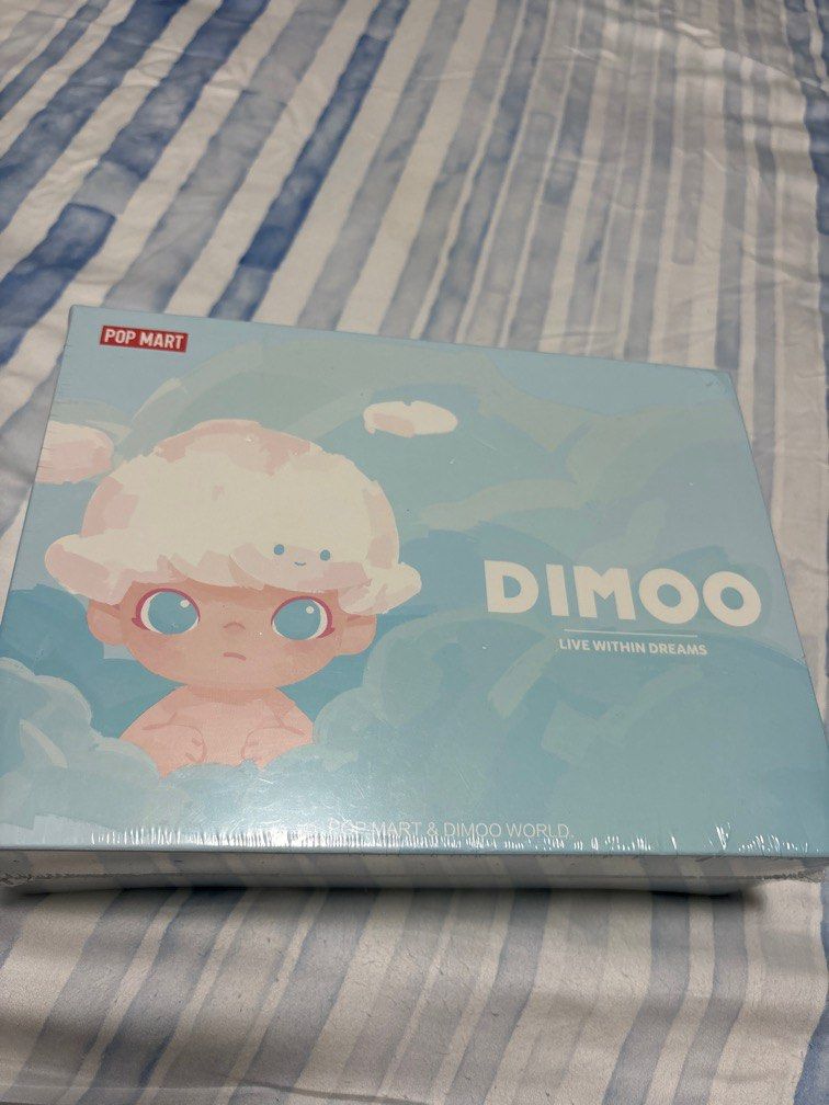 Dimoo cloud frame (Category: Designer & Blind Box Toys) located in Singapore. Submitted by jyd_hobby (Listing ID 1301080679, Image 1). Description: Brand new sealed Dimoo cute series Living with dreams and cloud .
