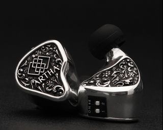 （分類：）位於 。 由 rightshopaudio 提交（商品編號 1300998592，圖片 1）。簡介： 。