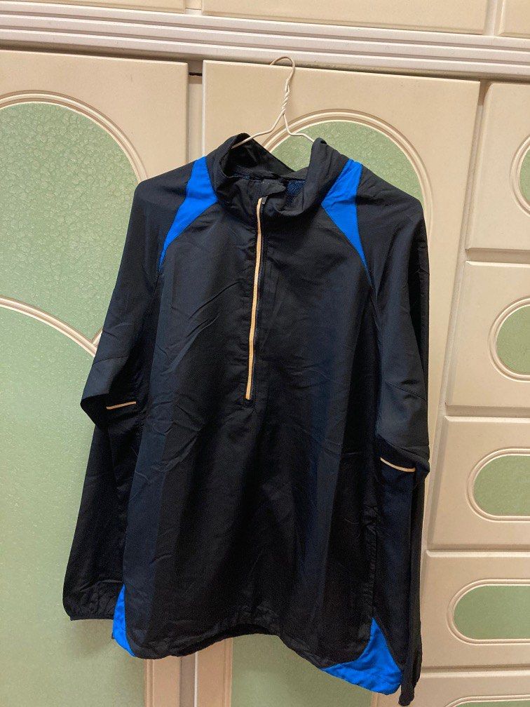 nike jacket foot locker