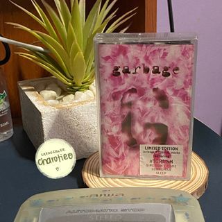 GARBAGE - Rock 1995 Self Titled "Garbage" Album Cassette Tape