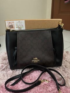 (Category: ) located in . Submitted by izmaliana (Listing ID 1300963293, Image 1). Description: .