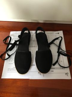 GU黑色綁帶平底鞋64240750922241110