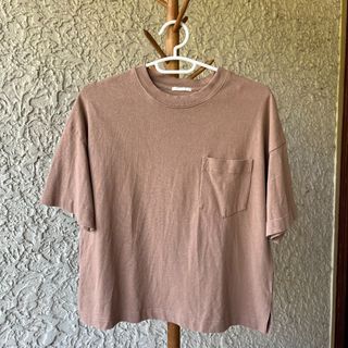 GU by Uniqlo Crop Boxy Pocket Tee in Brown (Size M)