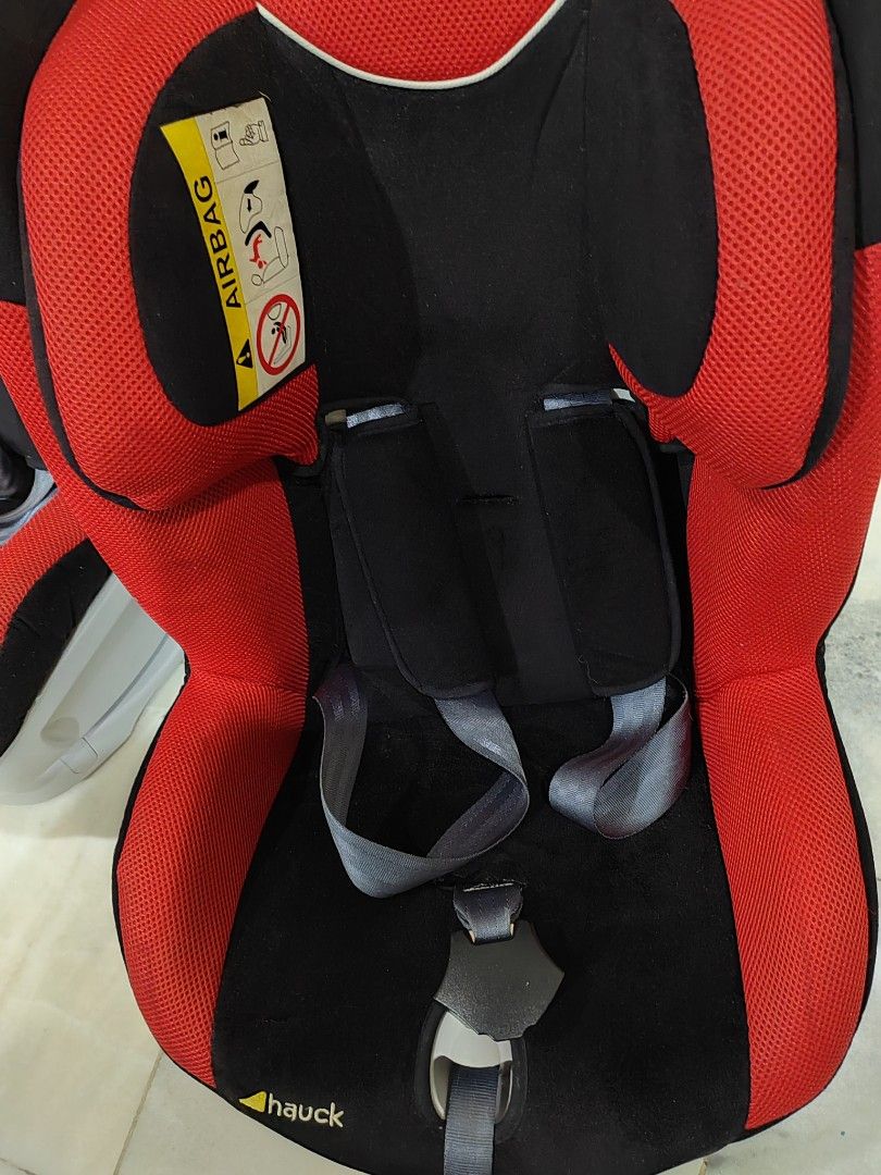Hauck Varioguard Convertible Isofix Car Seat Black Red