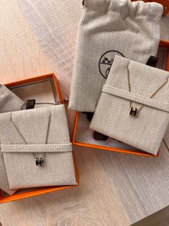 （分類：）位於 。 由 auspiciousjewellery 提交（商品編號 1301087943，圖片 1）。簡介： 。