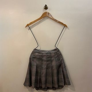 H&M DIVIDED | Grey Pleated Plaid Checkered Vintage Skirt