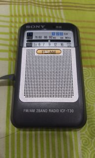 Japan Sony pocket radio