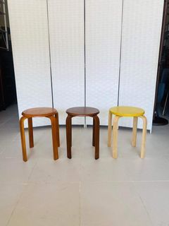 JAPAN SURPLUS FURNITURE 3PCS NITORI WOODEN STOOL  SIZE 13D x 17.75H in inches   (AS-IS ITEM) IN GOOD CONDITION