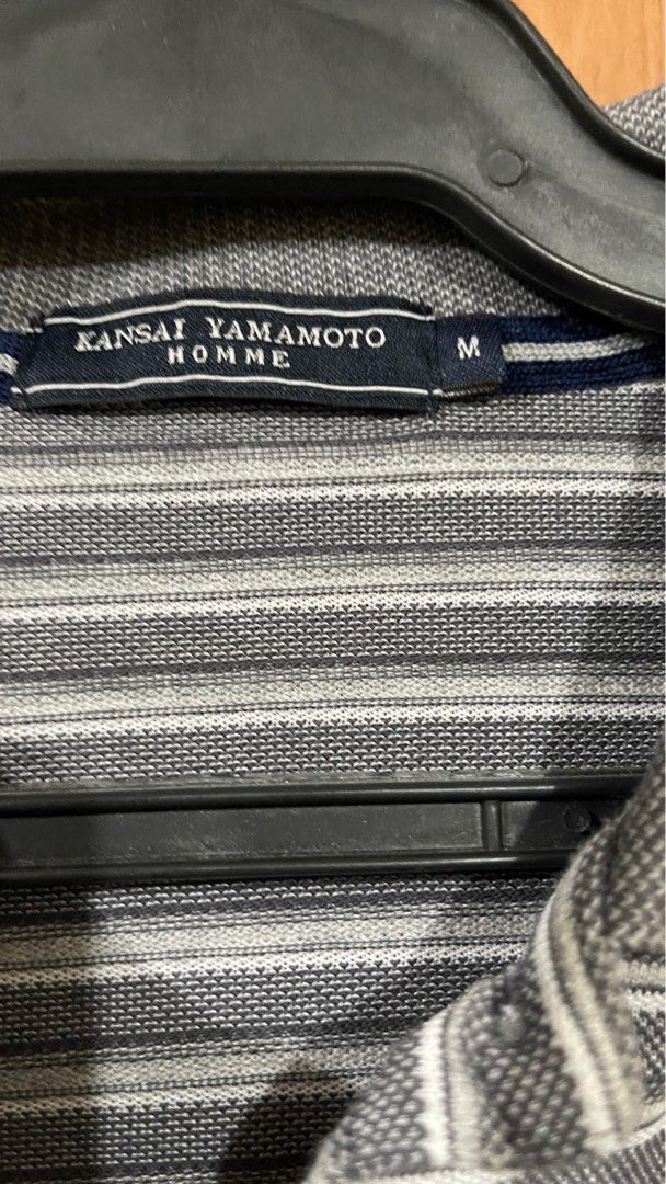Kansai Yamamoto Polo shirt (S) (Category: Tshirts & Polo Shirts ) located in Pasig City. Submitted by jhadsan (Listing ID 1301022749, Image 2). Description: .