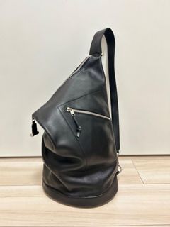 Loewe Classic Anton Sling Bag Black Body Bag One Shoulder