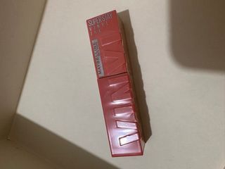 Maybelline Vinyl Ink lipstick