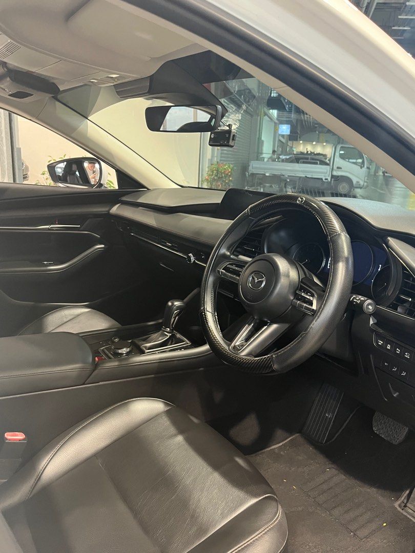 Mazda 3 Sedan Mild Hybrid 1.5 Classic (A)62863058233347113