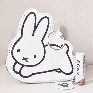Miffy coin purse with