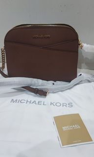 (Kategori: ) berada di . Dikirim oleh lalarevin60165 (ID iklan 1301006666, Gambar 1). Deskripsi: .