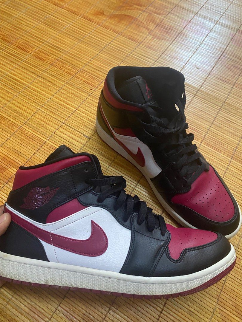 aj1 noble red