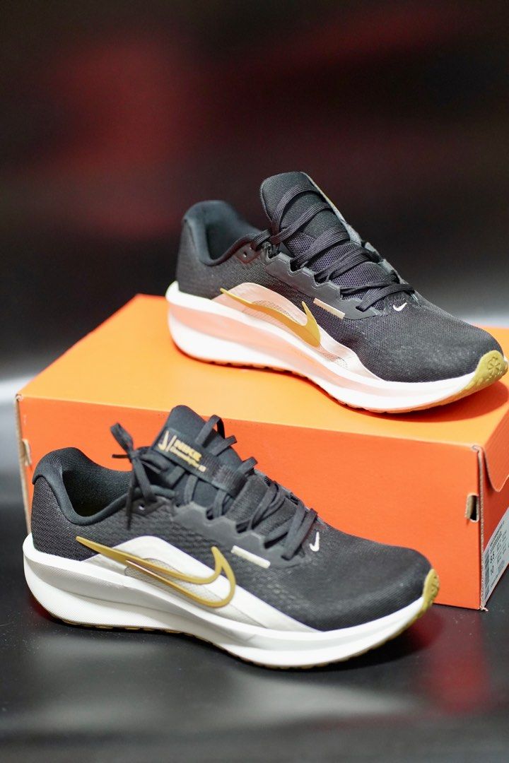 Nike Men's Downshifter 13 Running Shoes Black, Men's Fashion