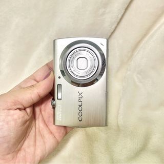 Nikon Coolpix S230 Touchscreen Digicam Digital Camera