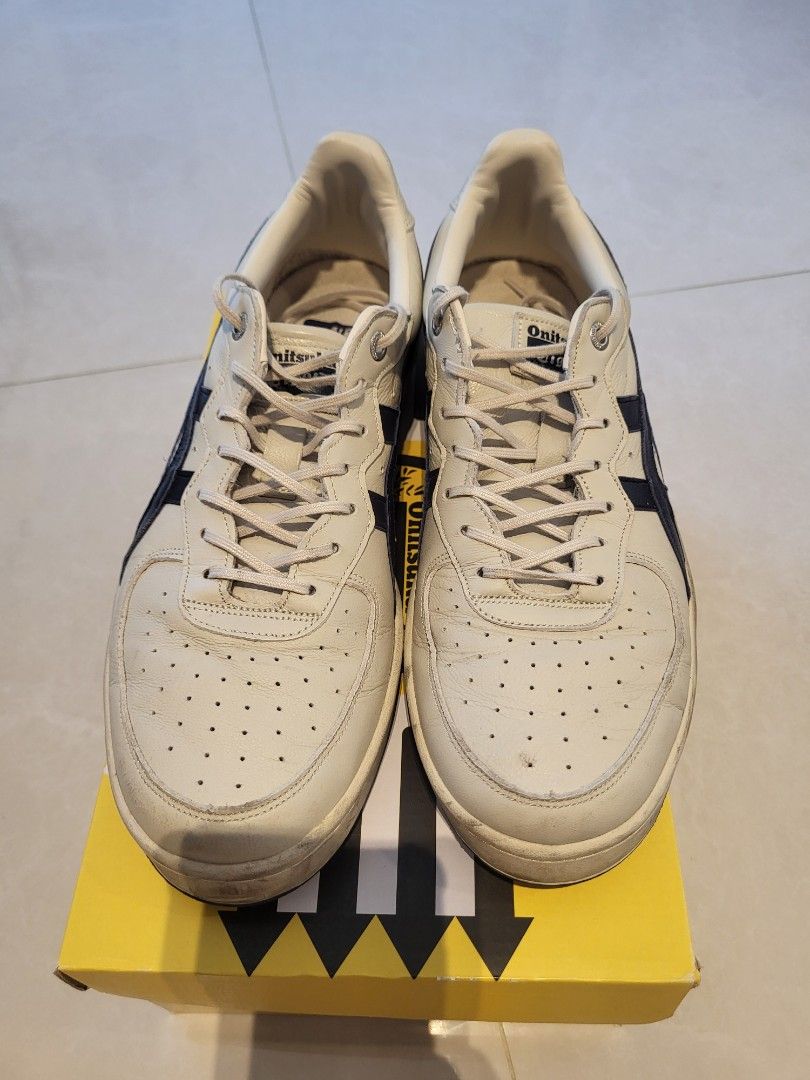 Onitsuka Tiger oatmeal peacoat, Men's Fashion, Footwear, Sneakers