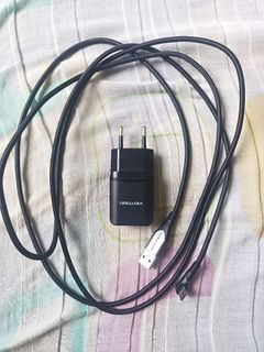 Package Vention Charging Cable with Adaptor