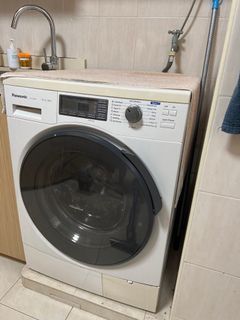 (Category: ) located in . Submitted by neebs (Listing ID 1301026892, Image 1). Description: .