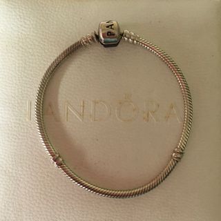 Pandora barrel clasp silver bracelet 18cm