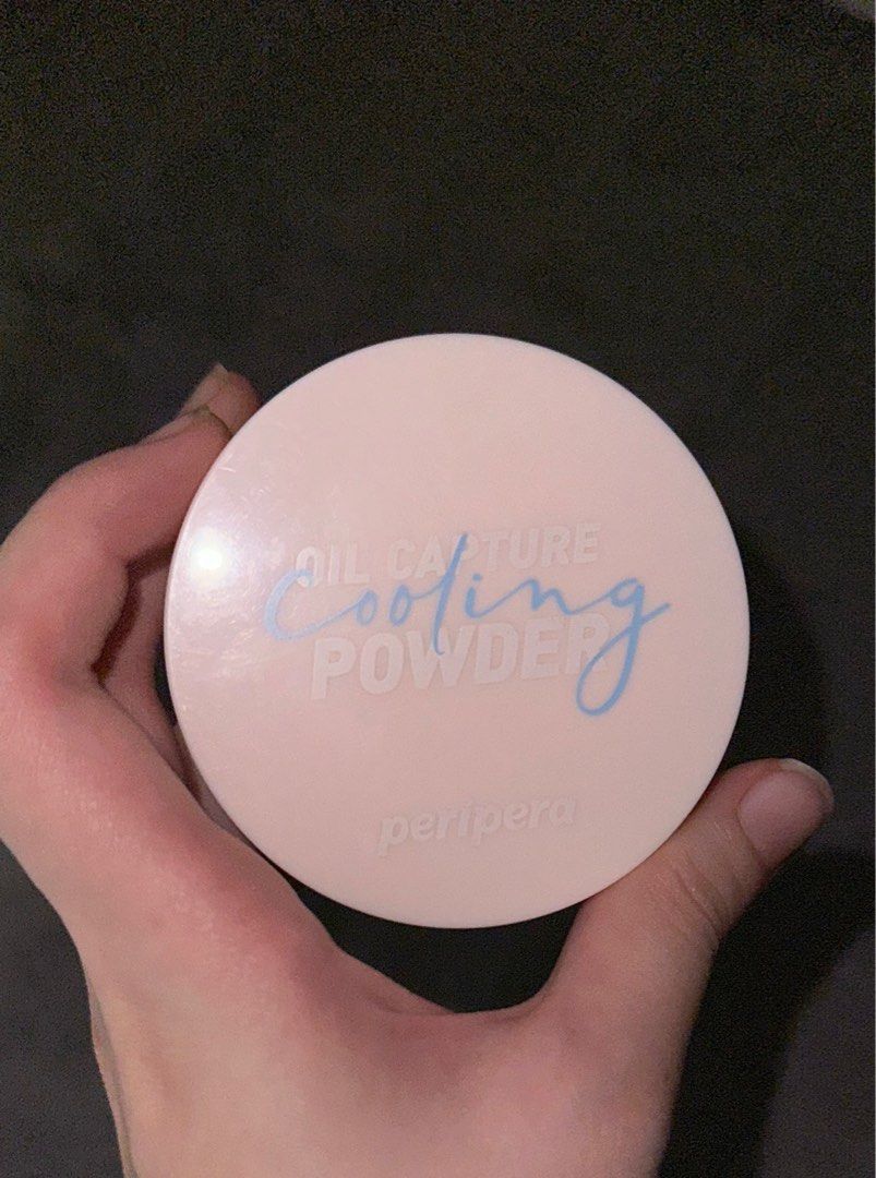 Peripera Oil Capture Cooling Powder 11g (Category: Makeup) located in Quezon City. Submitted by jdc21 (Listing ID 1300977992, Image 1). Description: Comes as is Used less than 10x Puff is unused 2024 expiry.