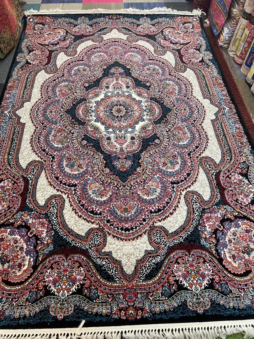 Persian carpet65073558050049112