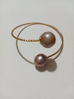 Pink Edison pearl bracelet