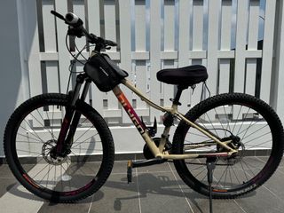 (Category: ) located in . Submitted by akmararif (Listing ID 1301100267, Image 1). Description: .