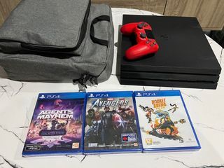 PS4 PRO 1TB FOR SALE !